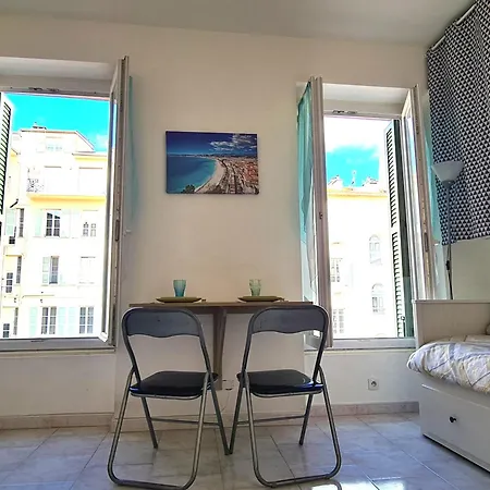 - Cosy Hypercentre A 500m De La Nice